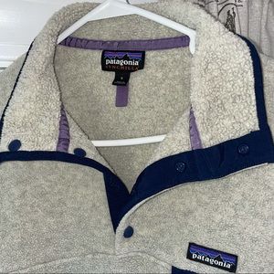 Patagonia small sweater